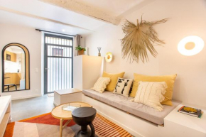 Charming & Atypical Studio
